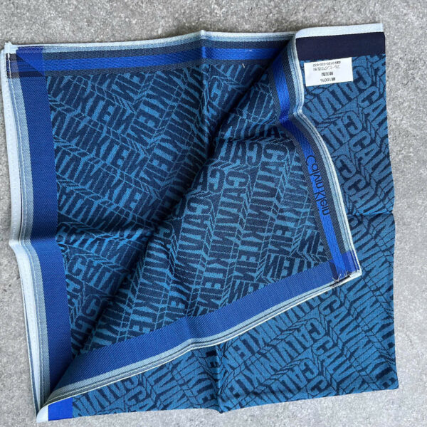 Khăn mùi xoa Calvin Klein 20 kèm hộp - Ảnh 11
