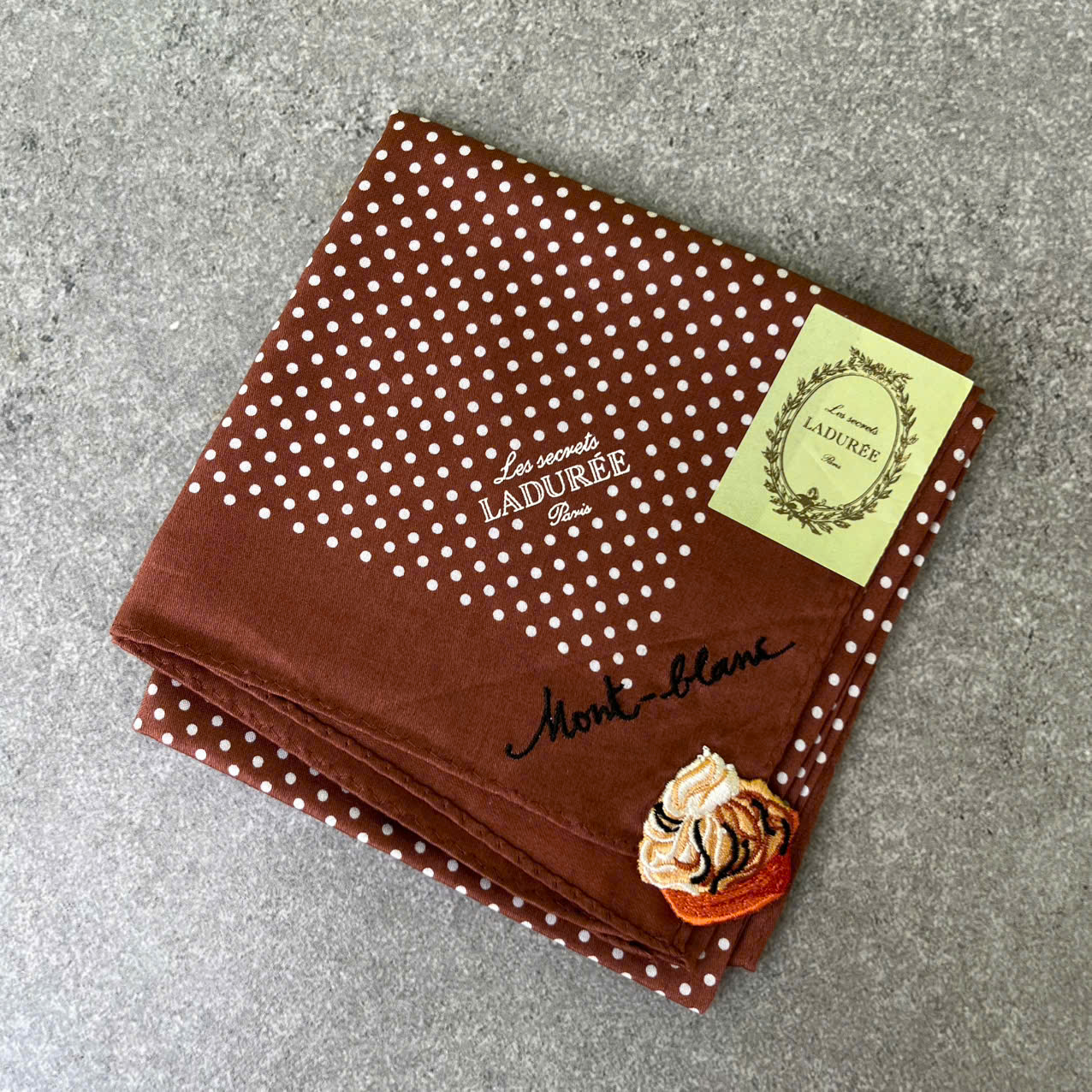 Khăn mùi soa nữ Les secrets LADUREE Paris ( PHÁP ) - 50x50cm. Made in japan