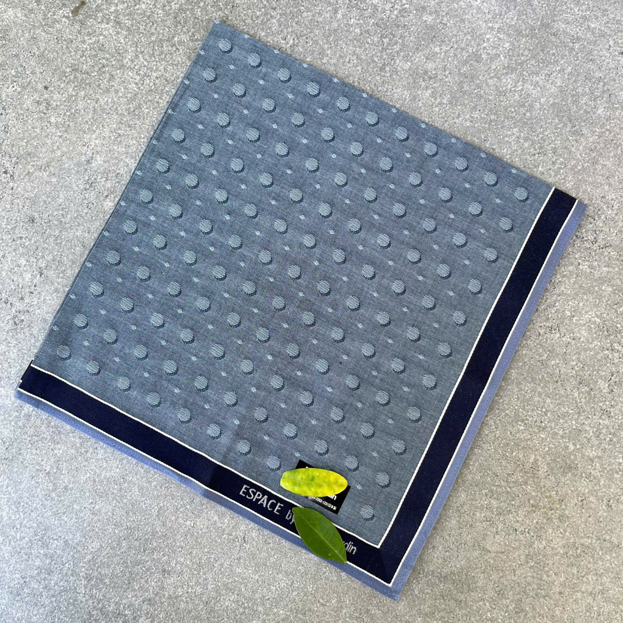 Khăn tay nam nữ PIERRE CARDIN - 48x48cm made in Japan