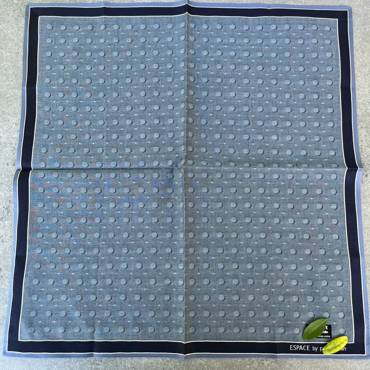 Khăn tay nam nữ PIERRE CARDIN - 48x48cm made in Japan - Ảnh 3