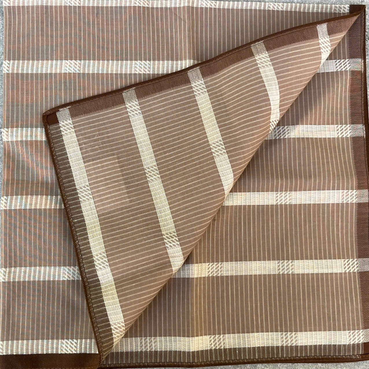 Khăn mùi xoa CALVIN KLEIN - 48x48cm made in Japan - Ảnh 4