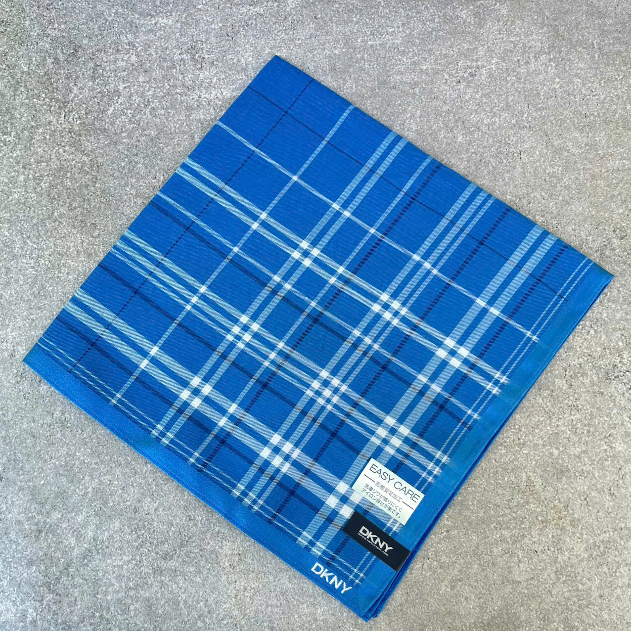 Khăn mùi xoa DKNY - 48x48cm made in Japan