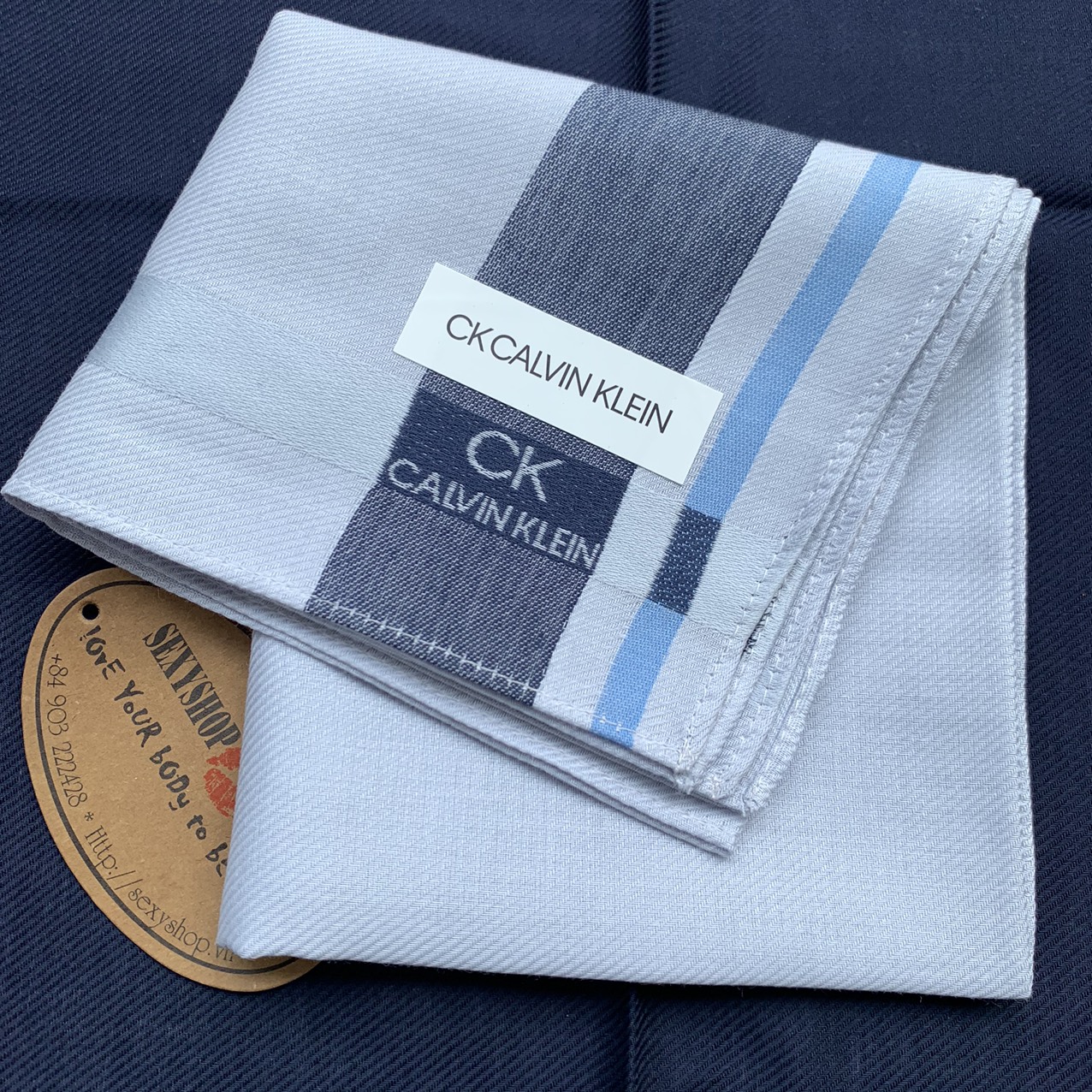 Khăn mùi xoa CALVIN KLEIN - 48x48cm made in Korean