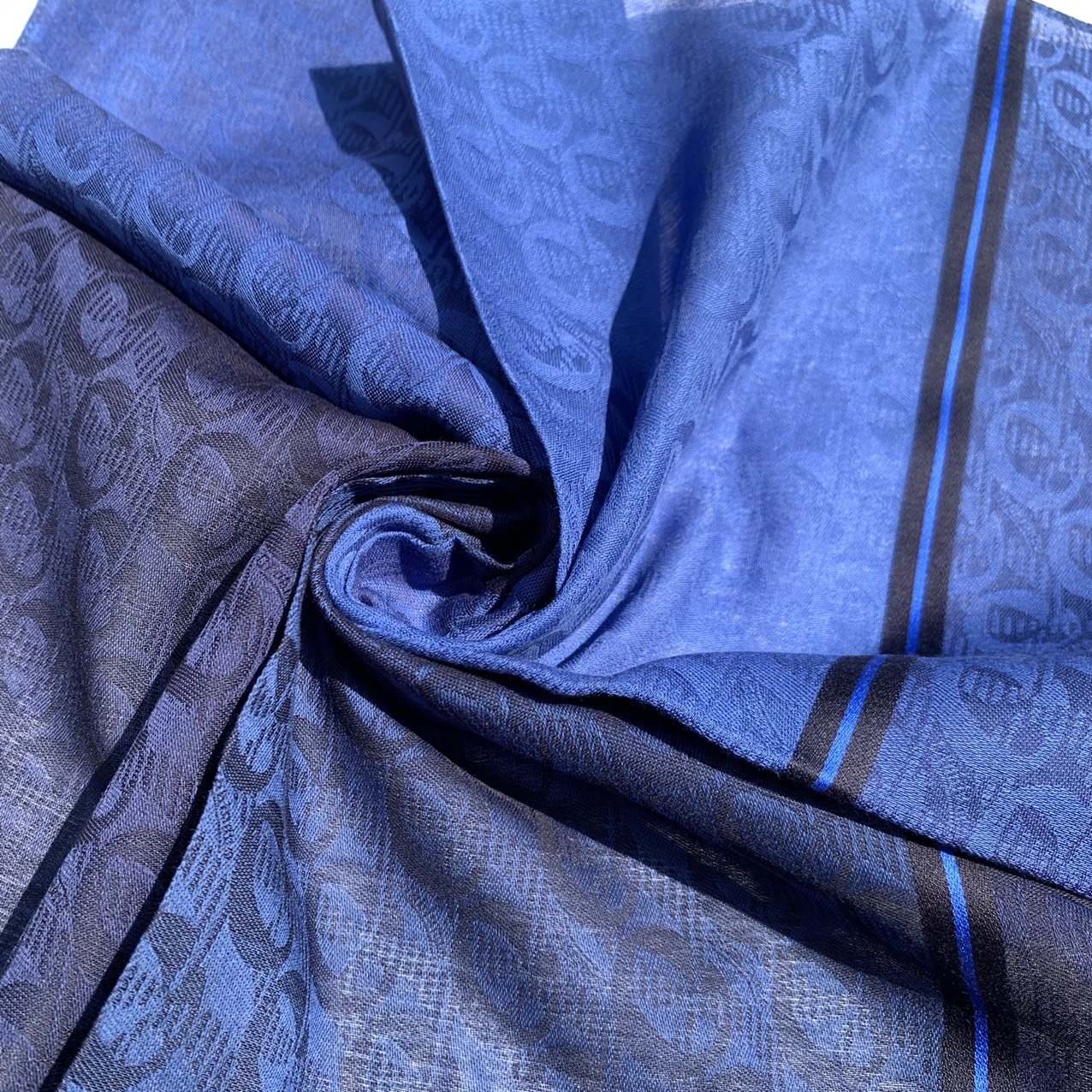 Khăn mùi xoa Orobianco-Italy - Ảnh 4