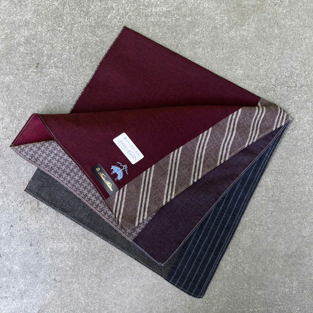 Khăn mùi xoa Brooks Brothers 50x50 cm.100% cotton. made in japan