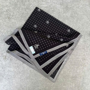 Khăn mùi xoa hương bạc hà. Sản xuất Nhật Bản. 48x48 cm