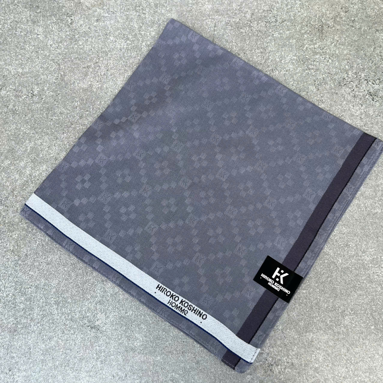 KHĂN MÙI SOA HIROKO KOSHINO nhật bản. 48x48cm. 100% cotton. Mềm
